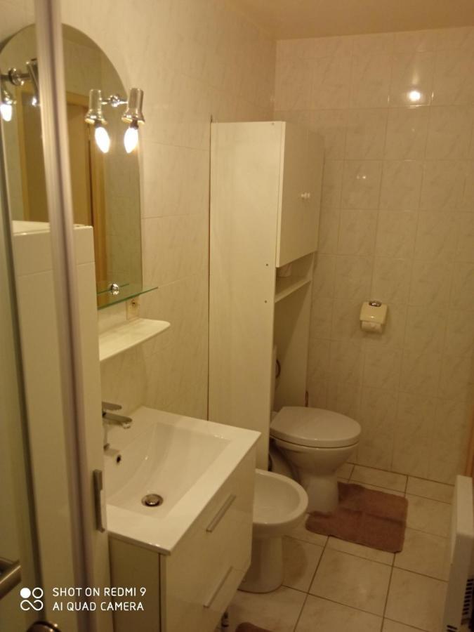 Grand Studio A 2Mn A Pied Des Plages Apartment Meze Bagian luar foto